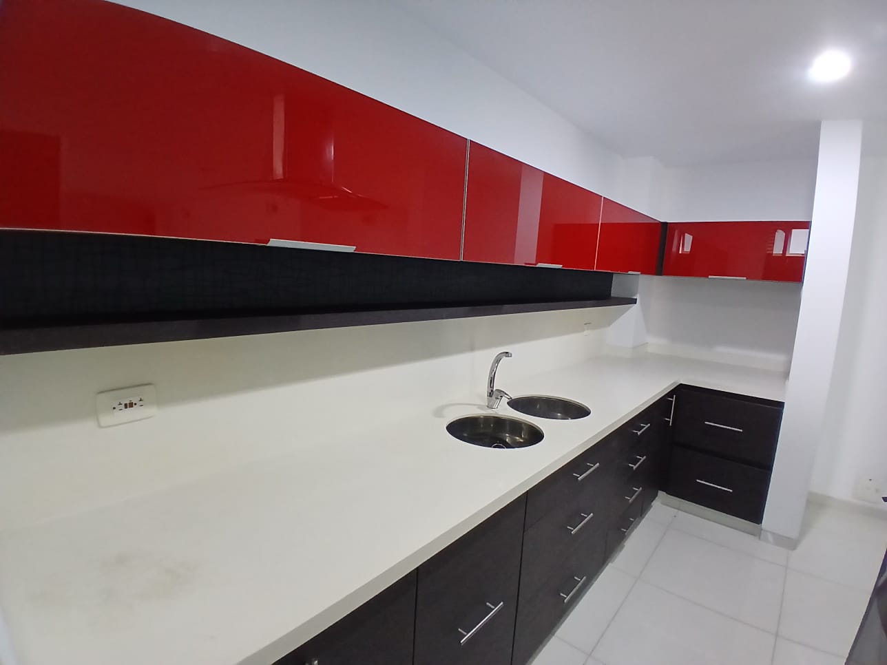 Apartamento en arriendo en Los Alpes, Pereira · foto 2 de 13
