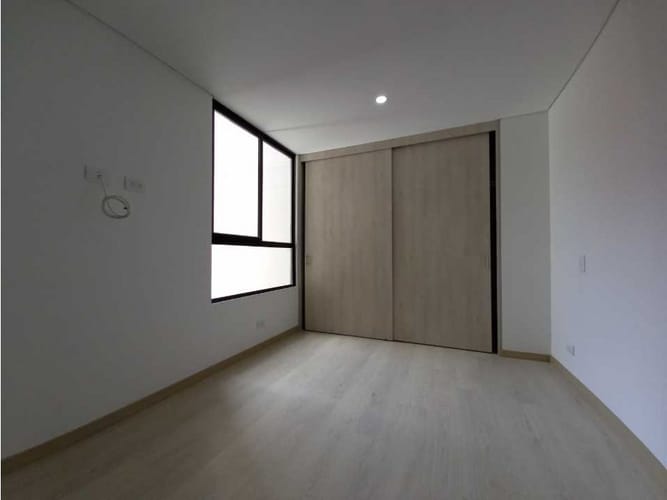 Apartamento de 3 alcobas en venta en Loma De Las Brujas, Envigado, 147 m² · foto 15 de 22