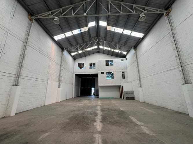 Bodega en arriendo en La Carrilera, La Estrella, 412 m² · foto 4 de 7