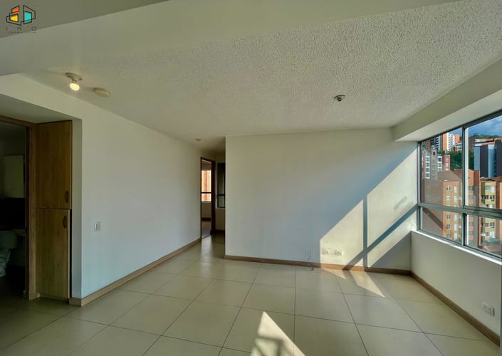 Apartamento de 2 alcobas en arriendo en El Poblado, Medellín, 110 m² · foto 20 de 24