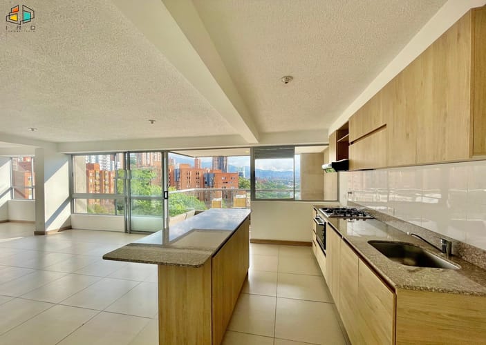 Apartamento de 2 alcobas en arriendo en El Poblado, Medellín, 110 m² · foto 9 de 24