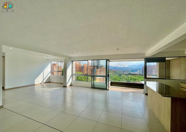 Apartamento de 2 alcobas en arriendo en El Poblado, Medellín, 110 m² · foto 4 de 24