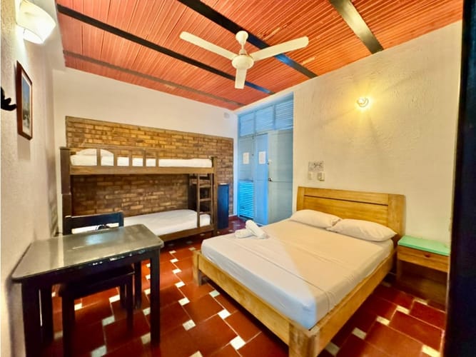 Casa de 14 alcobas en venta en La Esperanza, Santa Marta, 526 m² · foto 14 de 24