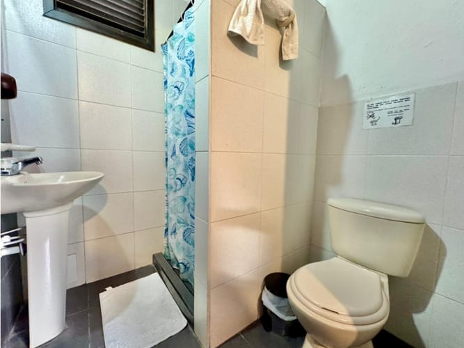 Casa de 14 alcobas en venta en La Esperanza, Santa Marta, 526 m² · foto 22 de 24