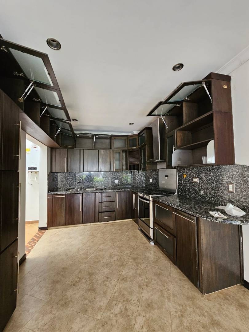 Casa en arriendo en Loma De La Doctora, Sabaneta · foto 5 de 17