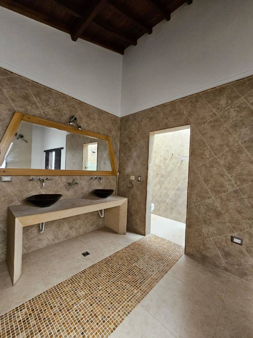 Casa en arriendo en Loma De La Doctora, Sabaneta · foto 12 de 17