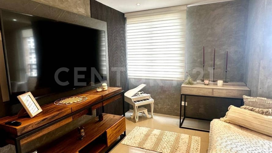 Apartamento de 2 alcobas en venta en Ub. Riogrande, Rionegro, 78 m² · foto 4 de 22