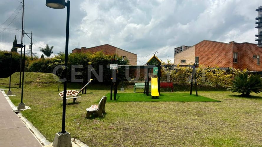 Apartamento de 2 alcobas en venta en Ub. Riogrande, Rionegro, 78 m² · foto 20 de 22