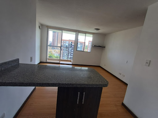 Apartamento en arriendo en Los Colegios, Rionegro · foto 2 de 16