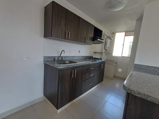 Apartamento en arriendo en Los Colegios, Rionegro · foto 4 de 16