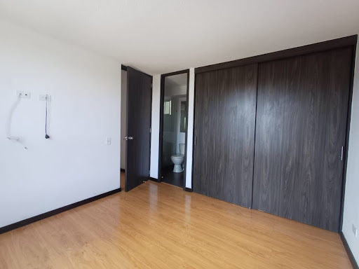 Apartamento en arriendo en Los Colegios, Rionegro · foto 8 de 16
