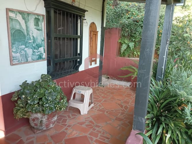 Casa de 5 alcobas en arriendo en La Clara, Guarne · foto 11 de 24