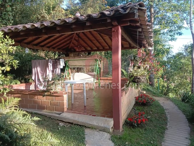 Casa de 5 alcobas en venta en La Clara, Guarne · foto 15 de 24