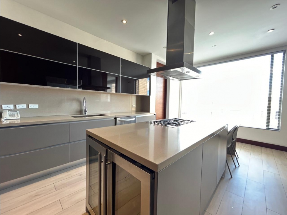 Apartamento en venta en Cerros De Suba, Bogotá · foto 9 de 24