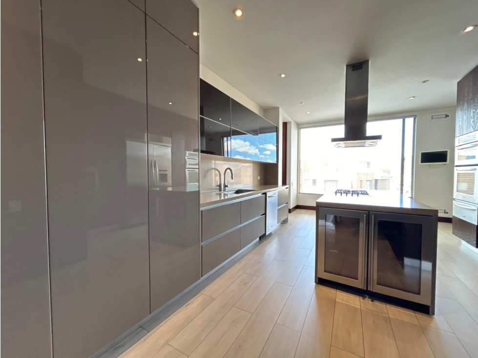 Apartamento en venta en Cerros De Suba, Bogotá · foto 11 de 24
