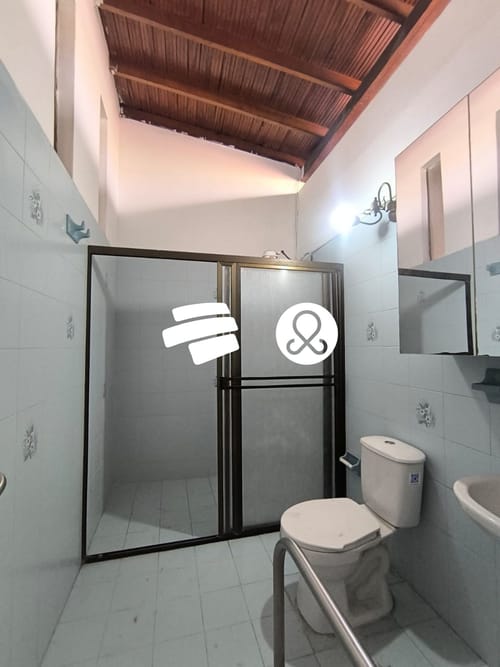 Casa de 6 alcobas en venta en Laureles, Medellín, 237 m² · foto 17 de 24