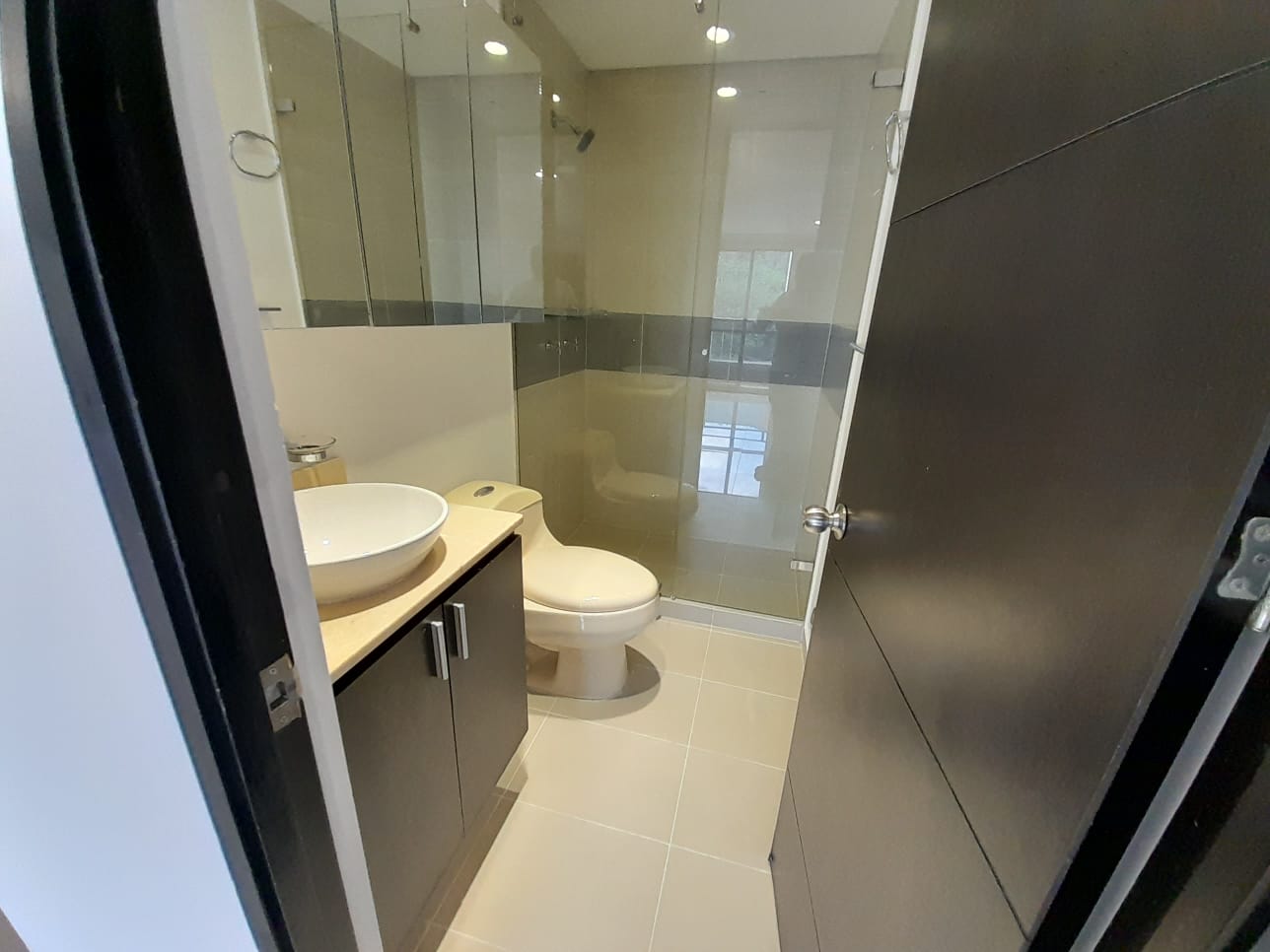 Apartaestudio en arriendo en El Poblado, Medellín · foto 11 de 17