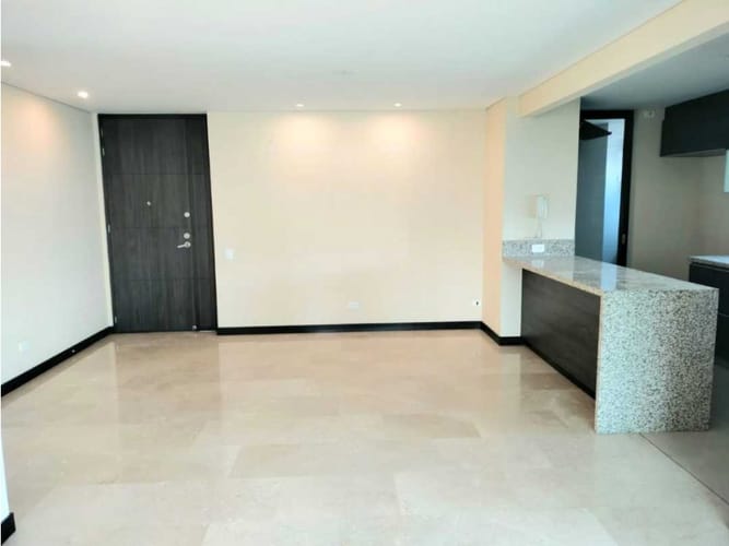Apartamento de 3 alcobas en venta en Santa María De Los Ángeles, Medellín, 153 m² · foto 2 de 24
