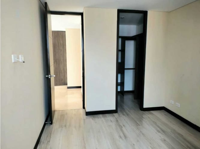 Apartamento de 3 alcobas en venta en Santa María De Los Ángeles, Medellín, 153 m² · foto 8 de 24