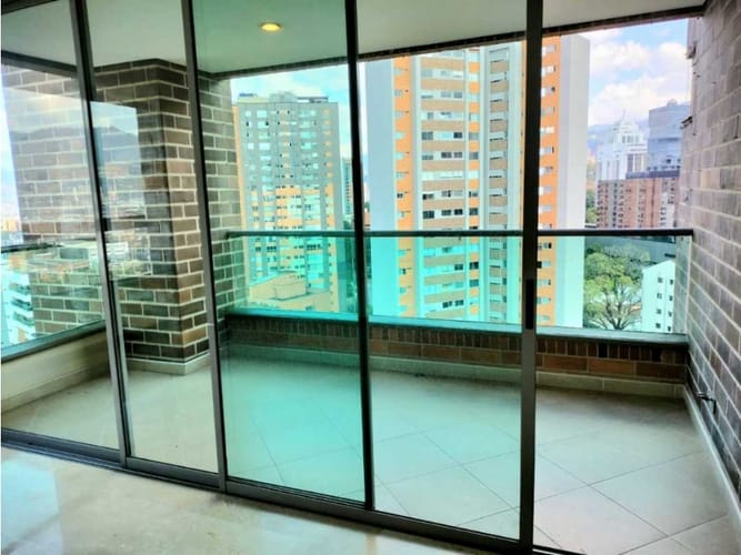 Apartamento de 3 alcobas en venta en Santa María De Los Ángeles, Medellín, 153 m² · foto 23 de 24