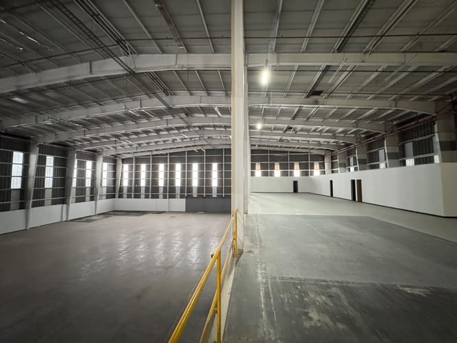 Bodega en arriendo en Mayorca, Sabaneta, 2322 m² · foto 9 de 11