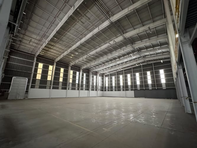 Bodega en arriendo en Mayorca, Sabaneta, 2322 m² · foto 3 de 11