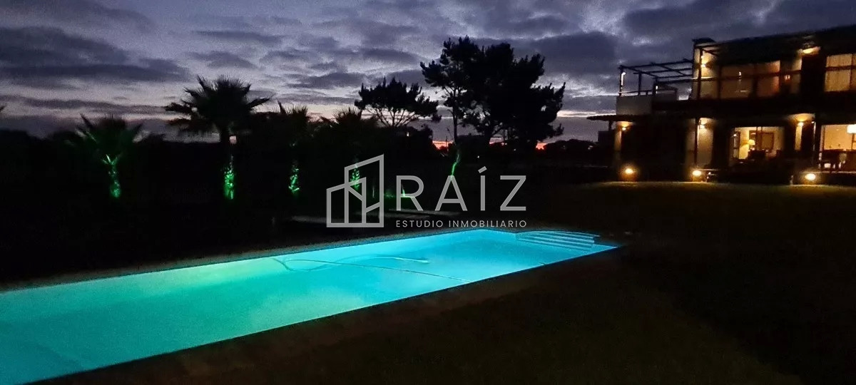 Foto 2 de 16