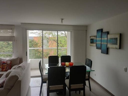 Apartamento de 3 alcobas en venta en Valle Del Lili, Cali, 90 m² · foto 3 de 24