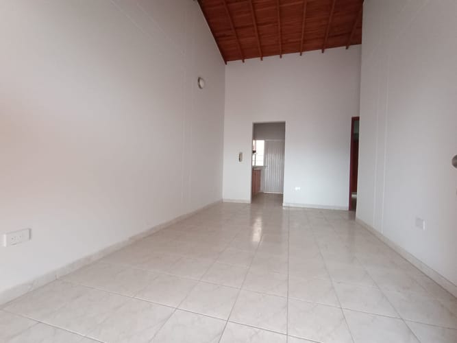 Casa de 3 alcobas en arriendo en Lomitas, Villa del Rosario, 90 m² · foto 3 de 14