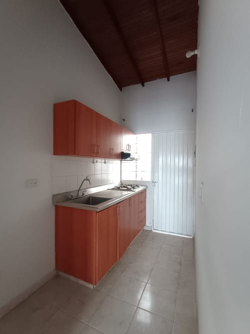 Casa de 3 alcobas en arriendo en Lomitas, Villa del Rosario, 90 m² · foto 4 de 14