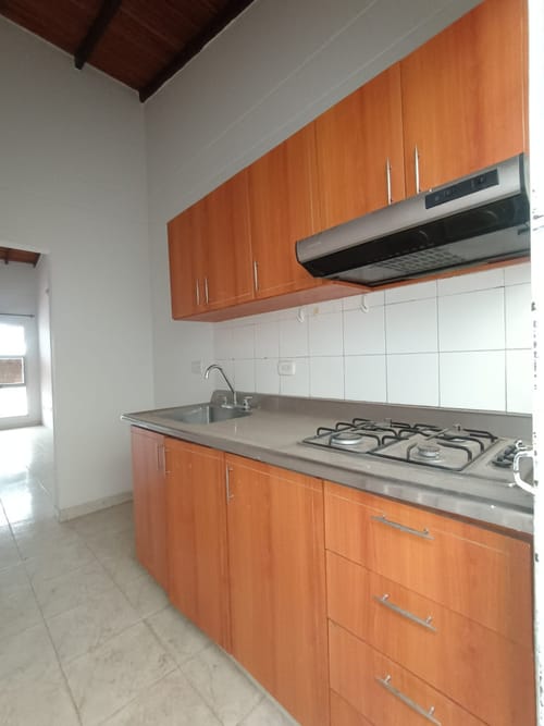 Casa de 3 alcobas en arriendo en Lomitas, Villa del Rosario, 90 m² · foto 5 de 14