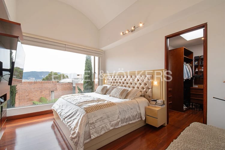 Casa de 3 alcobas en venta en Sotileza, Bogotá, 269 m² · foto 10 de 19