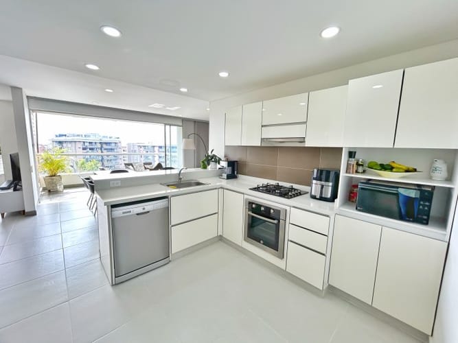 Apartamento de 3 alcobas en venta en Bellavista, Cali, 123 m² · foto 6 de 19