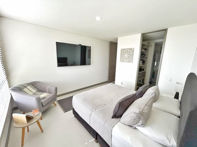 Apartamento de 3 alcobas en venta en Bellavista, Cali, 123 m² · foto 12 de 19
