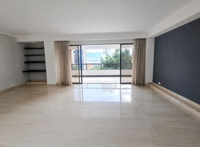Apartamento de 3 alcobas en arriendo en La Florida, Medellín, 155 m² · foto 9 de 10