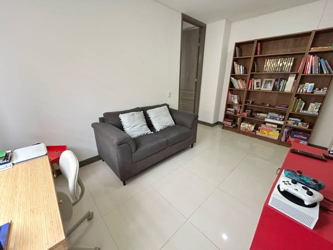 Apartamento de 3 alcobas en venta en Bellavista, Cali, 142 m² · foto 12 de 20