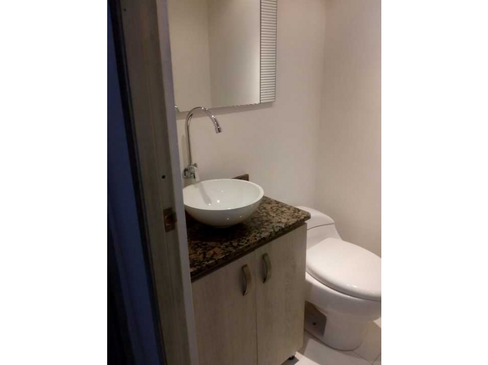 Apartamento en venta en Robledo, Medellín · foto 3 de 8