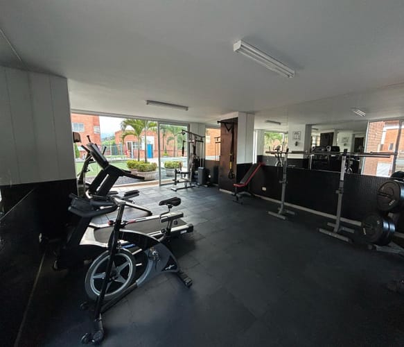 Apartamento de 3 alcobas en venta en Bellavista, Cali, 142 m² · foto 16 de 20
