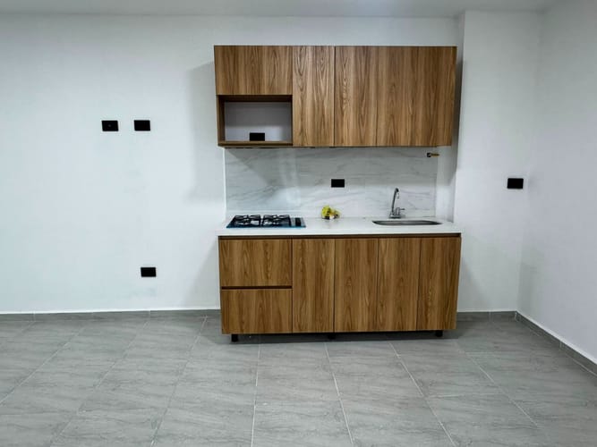 Local en arriendo en Belén San Bernardo, Medellín, 190 m² · foto 3 de 10