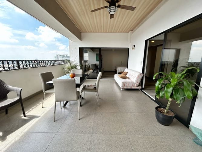 Apartamento de 3 alcobas en venta en Santa Monica, Cali, 164 m² · foto 18 de 24