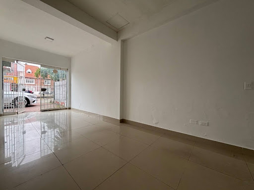 Casa en venta en Galerias, Bogotá · foto 11 de 24