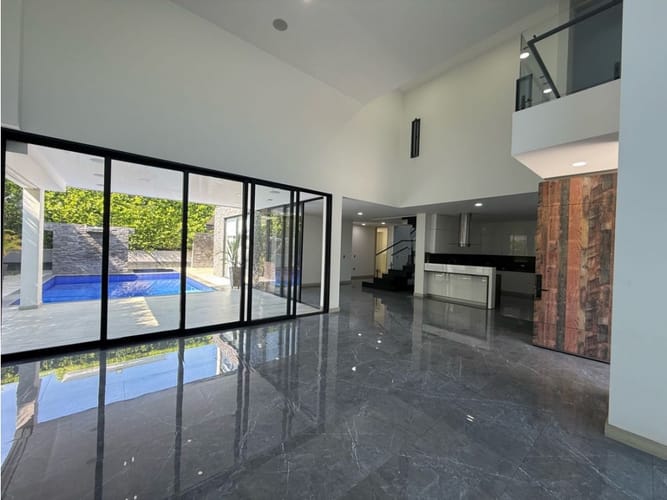 Casa de 5 alcobas en venta en Verde Horizonte, Jamundí, 540 m² · foto 4 de 20