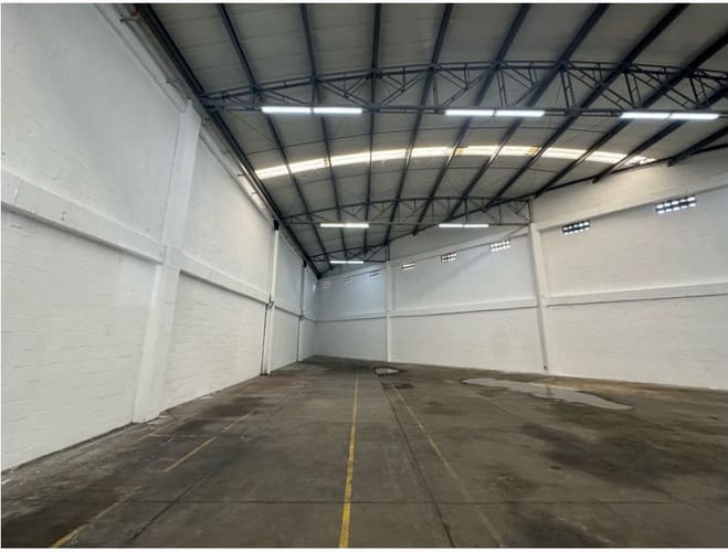 Bodega en arriendo en La Tablaza, La Estrella, 630 m² · foto 7 de 13