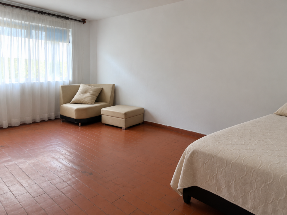 Casa en venta en Ciudad Jardin Norte, Bogotá · foto 3 de 11