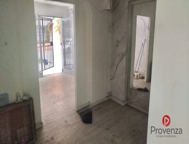 Local en arriendo en Laureles, Medellín, 130 m² · foto 3 de 6