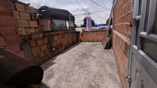 Apartamento en arriendo en Villa Gladys, Bogotá · foto 15 de 19