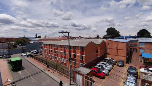 Apartamento en arriendo en Villa Gladys, Bogotá · foto 18 de 19