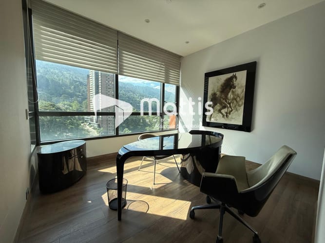 Apartamento de 3 alcobas en venta en Los Balsos, Medellín, 360 m² · foto 14 de 24