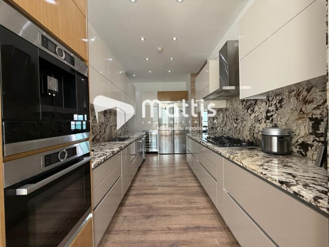 Apartamento de 3 alcobas en venta en Los Balsos, Medellín, 360 m² · foto 17 de 24