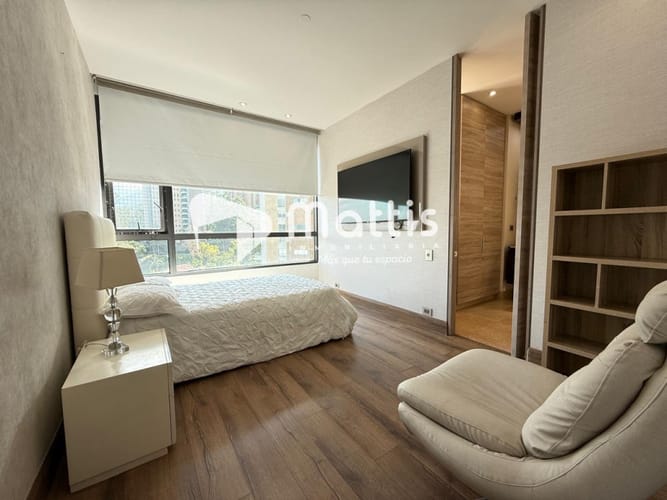 Apartamento de 3 alcobas en venta en Los Balsos, Medellín, 360 m² · foto 23 de 24